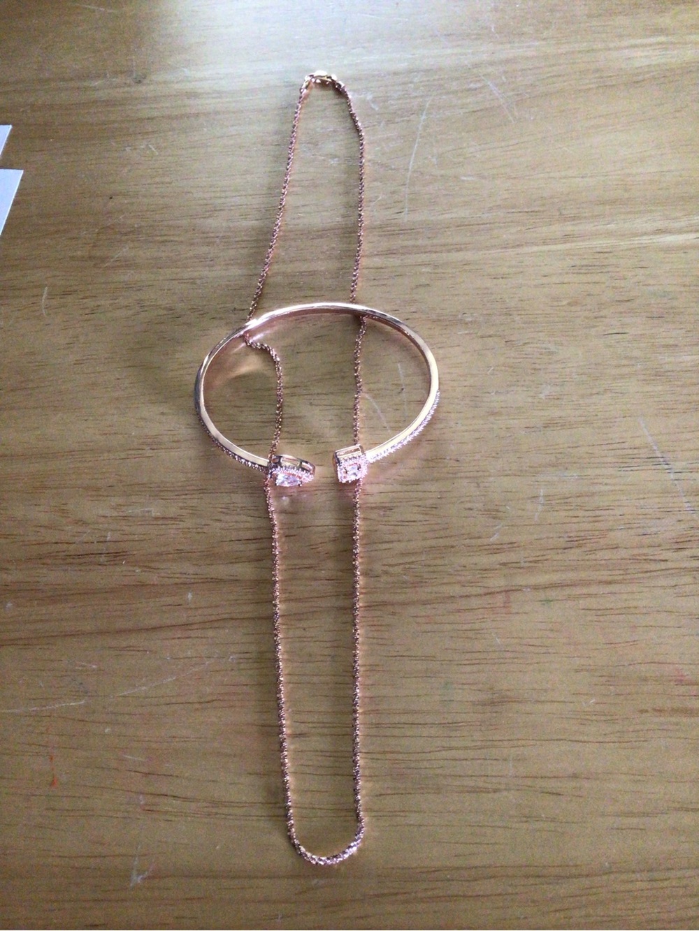 Source Unknown Rose Gold Bracelet and Pendant Necklace Set